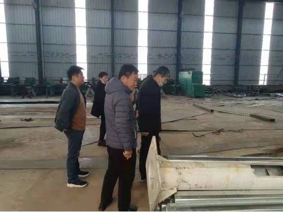 河南省豫明园灯具厂调研